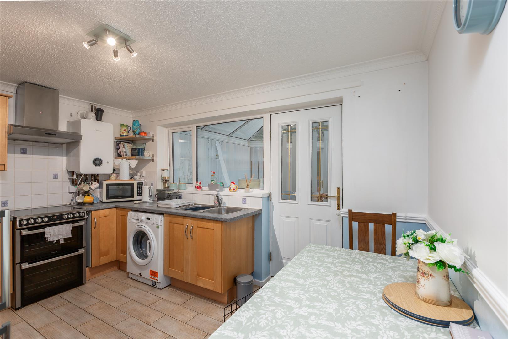 Llwyn-Yr-Iar, Parc Gwernfadog, Morriston, Swansea, SA6 6SZ